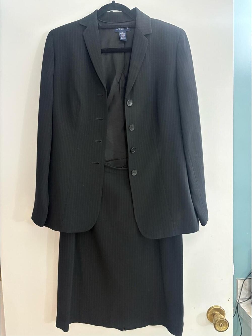 Ann Taylor Women's Black Pinstripe Blazer  and Skirt Set (Size 6/8)